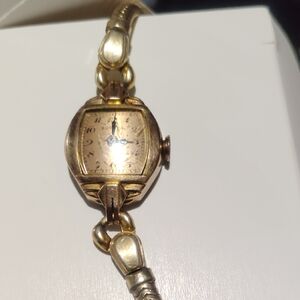 12k Gold Filled Bulova Women's Vintage Watch